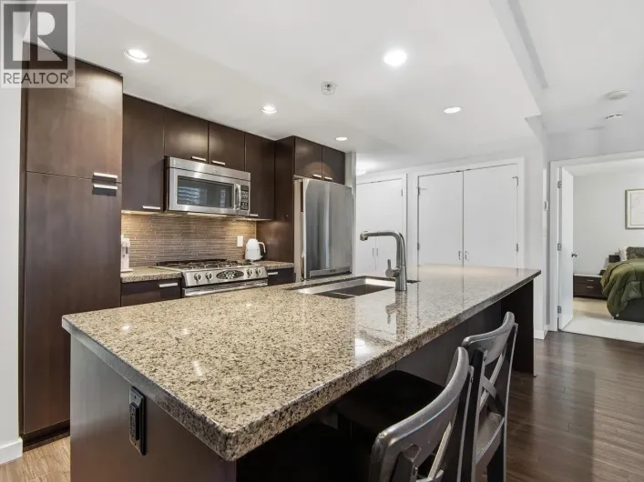 405 2232 DOUGLAS ROAD, Burnaby