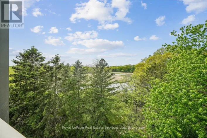 405 - 2511 LAKESHORE ROAD W, Oakville