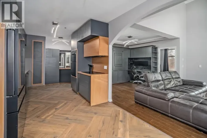 405 3176 PLATEAU BOULEVARD, Coquitlam