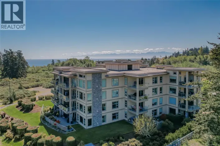 405 3223 Selleck Way, Colwood