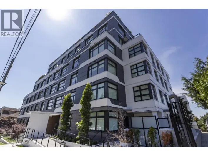 405 3264 VANNESS AVENUE, Vancouver