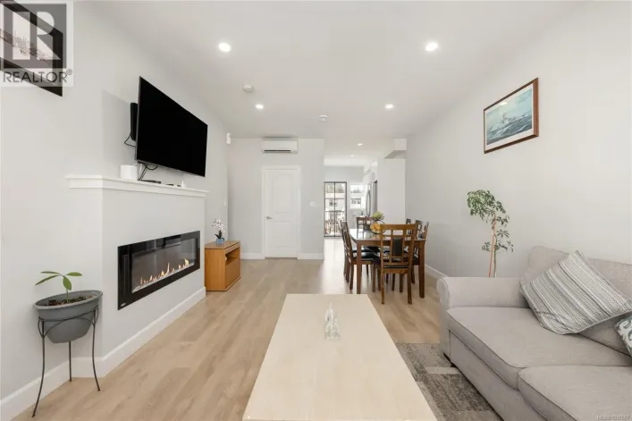 405 3351 Luxton Rd, Langford