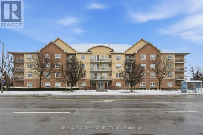 405 - 4450 FAIRVIEW STREET, Burlington
