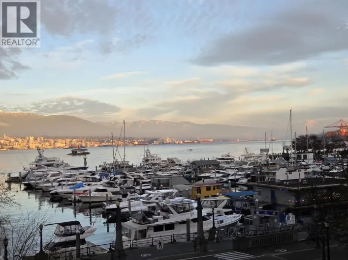 405 535 NICOLA STREET, Vancouver