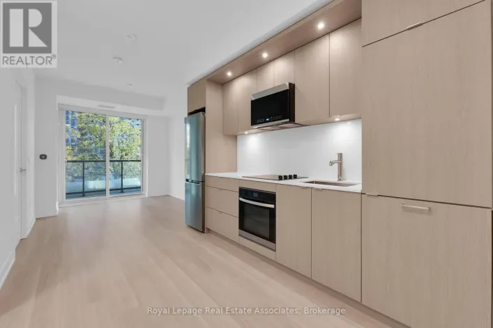 405 - 60 CENTRAL PARK ROADWAY, Toronto