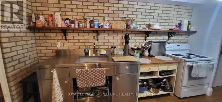 405 - 714 THE WEST MALL, Toronto