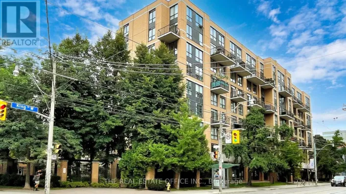 405 - 800 KING STREET W, Toronto