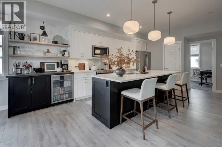 405 Cranbrook Walk SE, Calgary