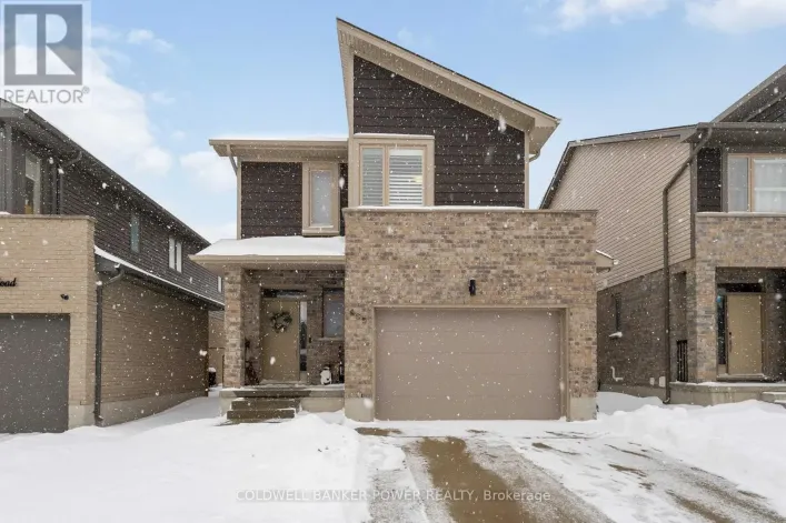 405 EDGEVALLEY ROAD, London East