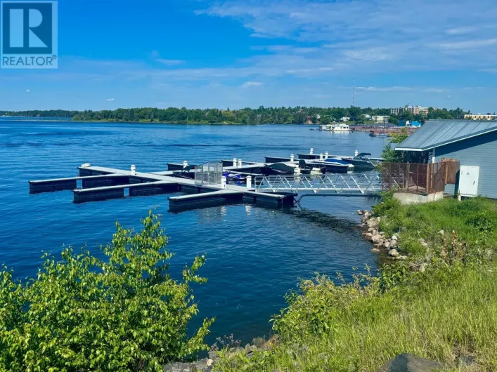 405 FIRST AVENUE S, Kenora