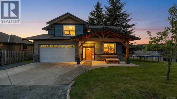 405 Rockland Rd, Campbell River