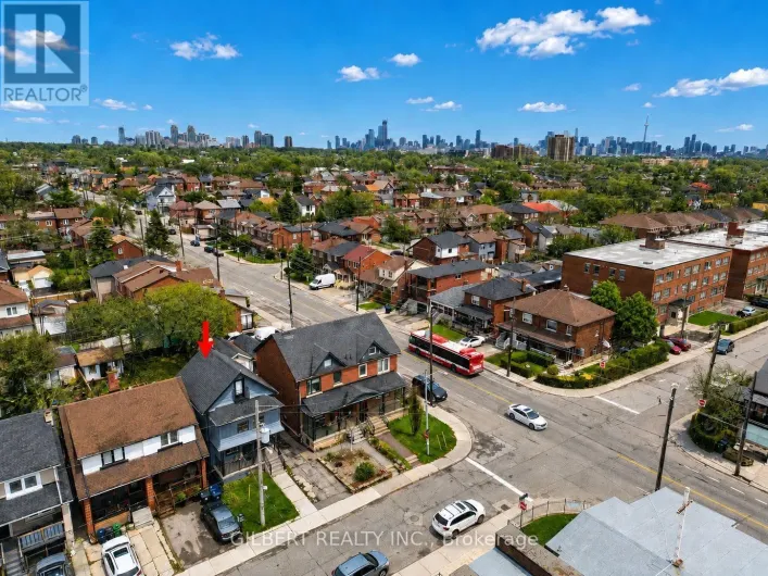 405 WESTMOUNT AVENUE, Toronto