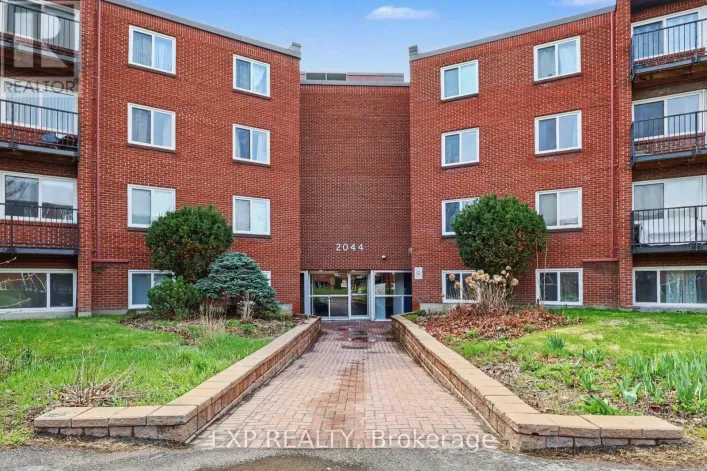 405A - 2044 ARROWSMITH DRIVE, Ottawa