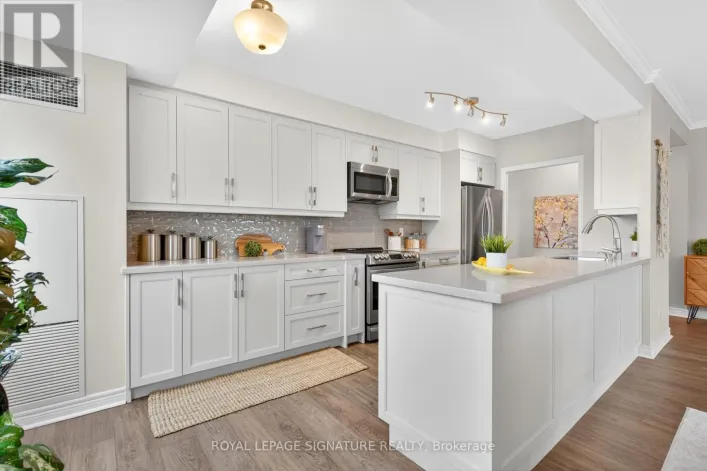 406 - 100 PROMENADE CIRCLE, Vaughan