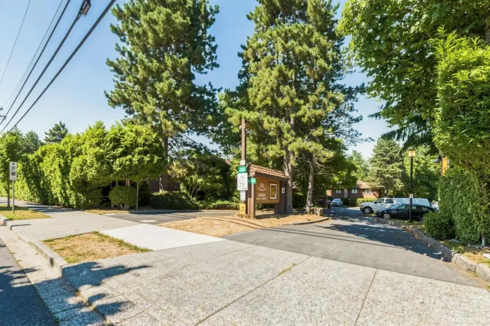 406 10620 150 STREET, Surrey