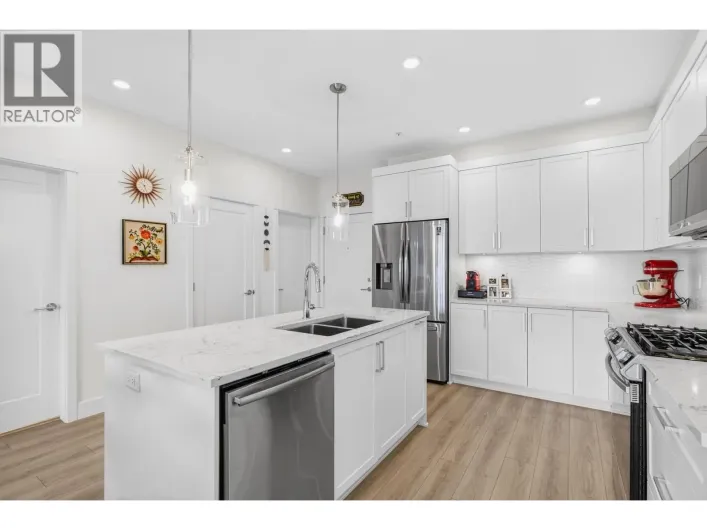 406 11865 227 STREET, Maple Ridge