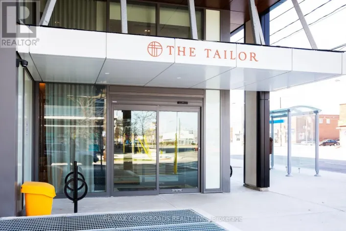 406 - 1195 THE QUEENSWAY, Toronto