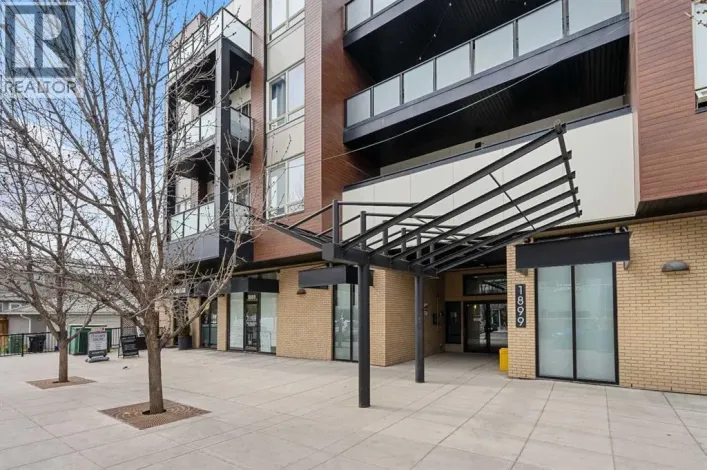 406, 1899 45 Street NW, Calgary