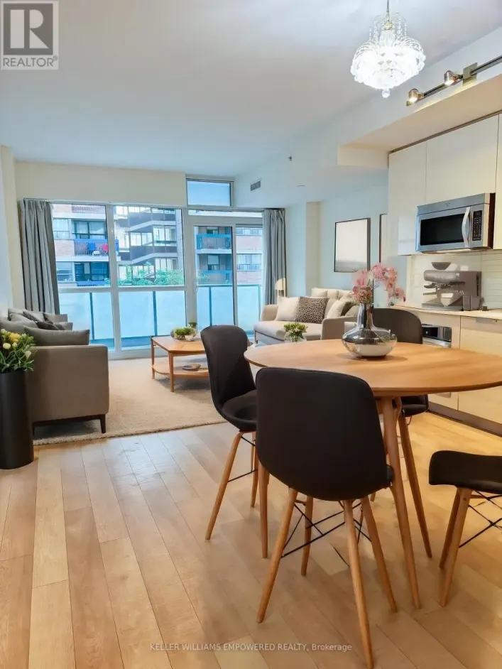 406 - 210 SIMCOE STREET, Toronto