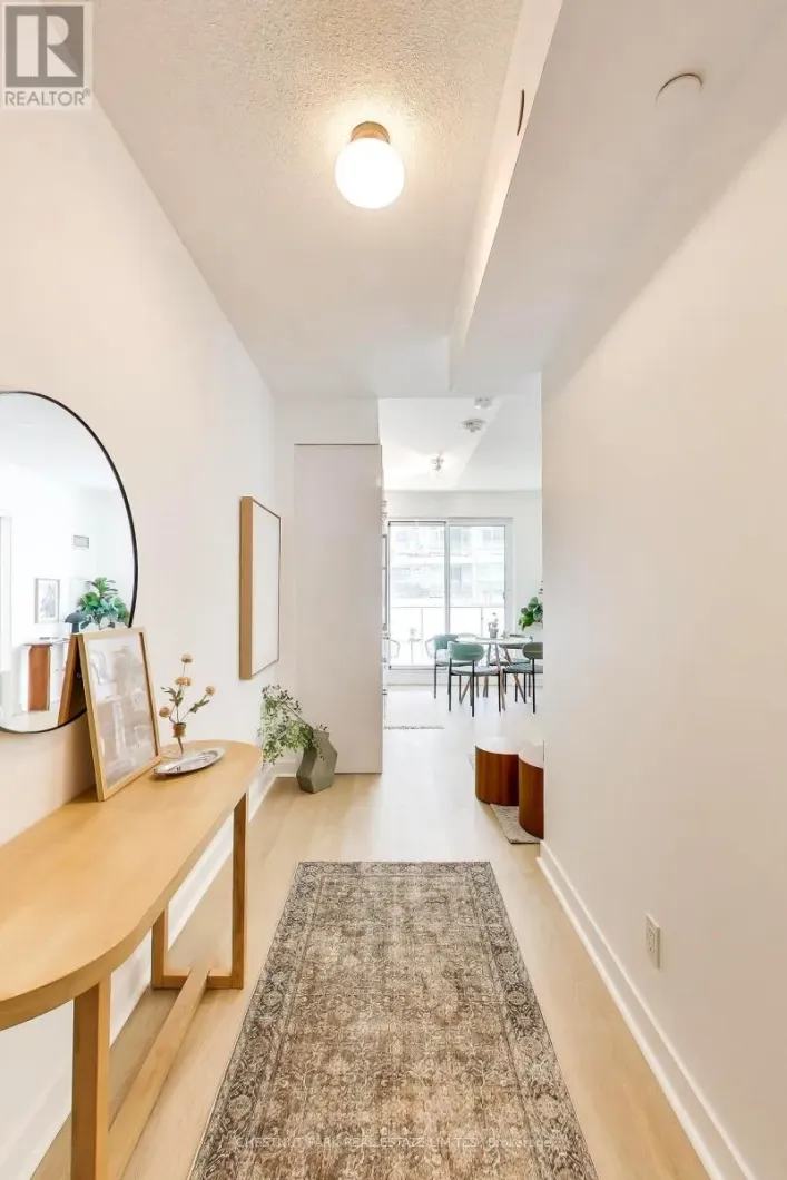 406 - 2221 YONGE STREET, Toronto