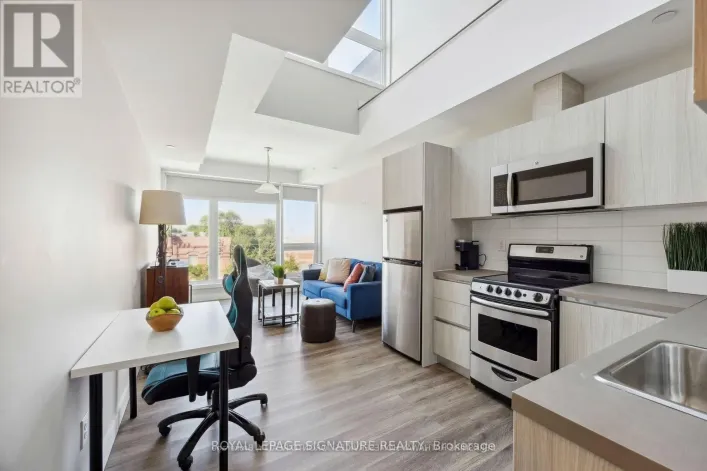 406 - 335 COLLEGE STREET, Toronto