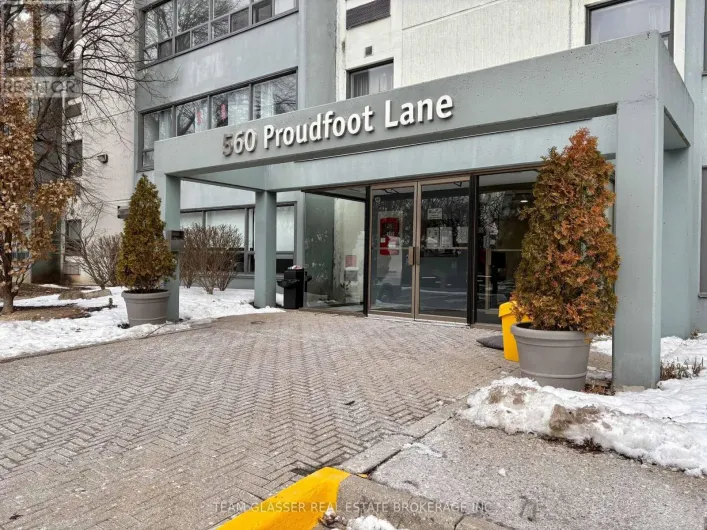 406 - 560 PROUDFOOT LANE, London North