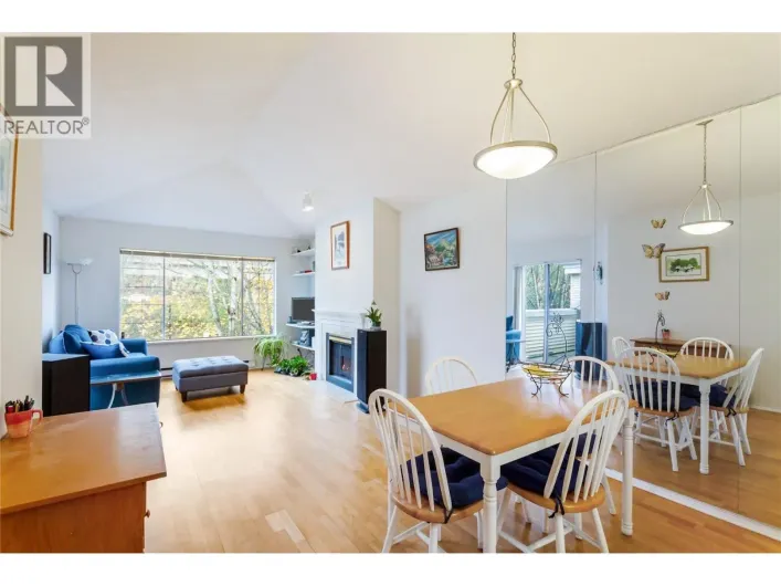 406 6820 RUMBLE STREET, Burnaby