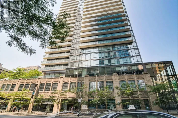 406 - 832 BAY STREET, Toronto