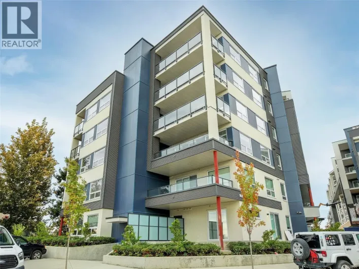 406 958 Pharoah Mews, Langford