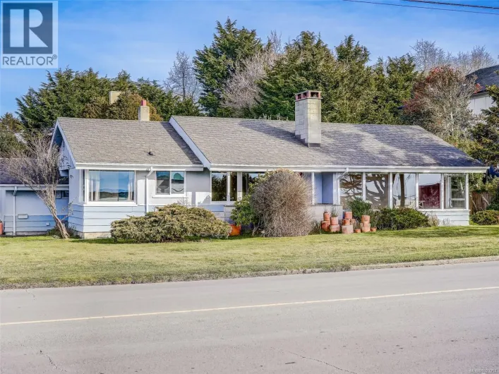 406 Beach Dr, Oak Bay