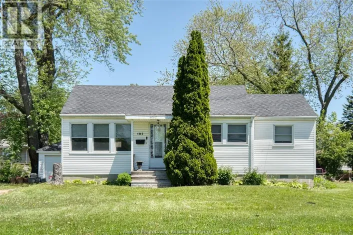 4062 ROSELAND DRIVE East, Windsor