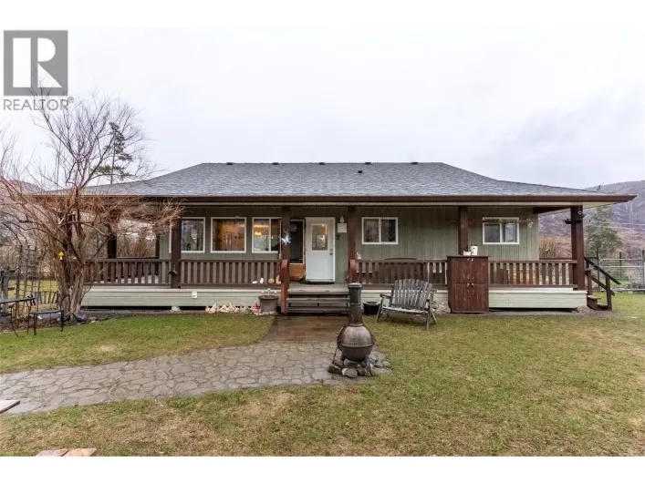 4066 AGATE BAY Road, Barriere