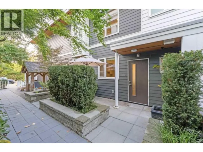 4066 YUKON STREET, Vancouver