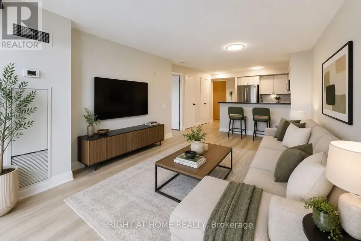 407 - 1040 THE QUEENSWAY, Toronto