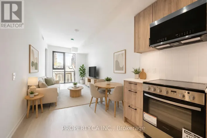 407 - 109 ERSKINE AVENUE, Toronto
