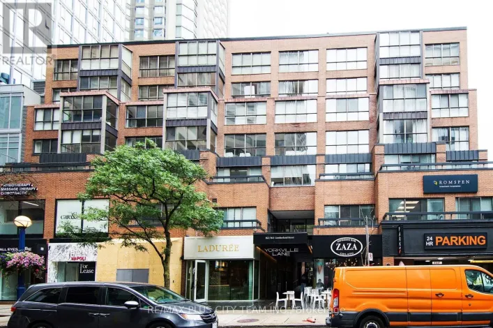 407 - 164 CUMBERLAND STREET, Toronto