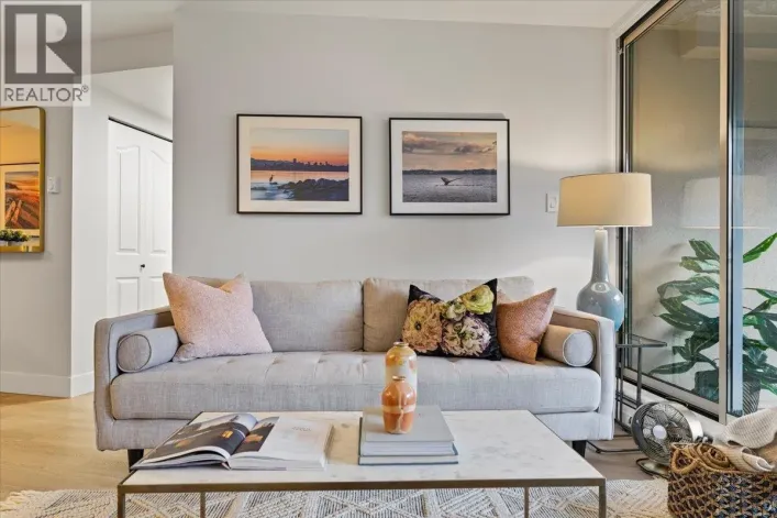 407 183 KEEFER PLACE, Vancouver