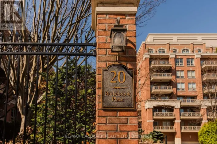 407 - 20 BURKEBROOK PLACE, Toronto