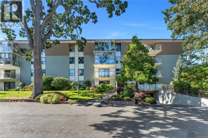 407 2125 Oak Bay Ave, Oak Bay