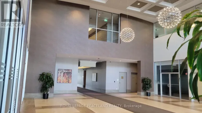 407 - 218 EXPORT BOULEVARD, Mississauga