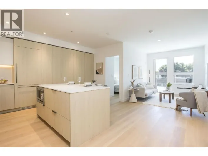 407 2471 ST. GEORGE STREET, Vancouver