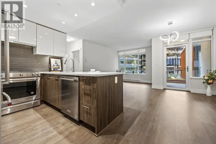 407 258 NELSON'S COURT, New Westminster