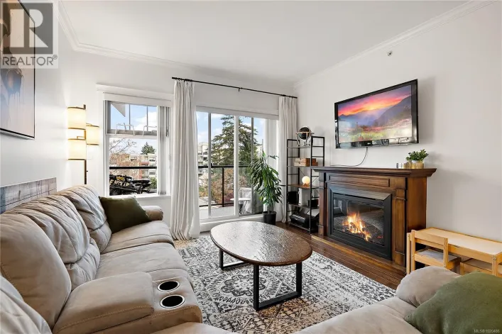 407 2881 Peatt Rd, Langford