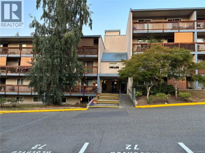407 4728 Uplands Dr, Nanaimo
