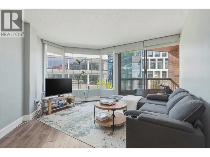 407 950 DRAKE STREET, Vancouver