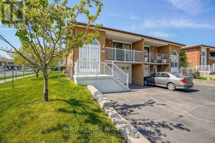 4076 WOODINGTON DRIVE, Mississauga