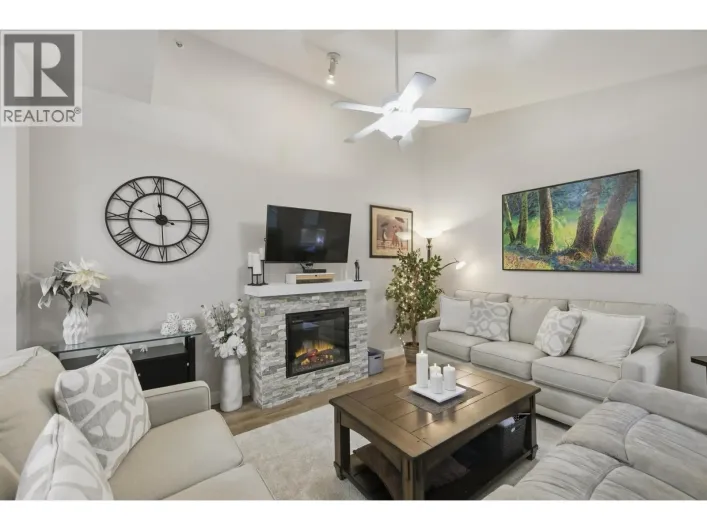 408 100 CAPILANO ROAD, Port Moody