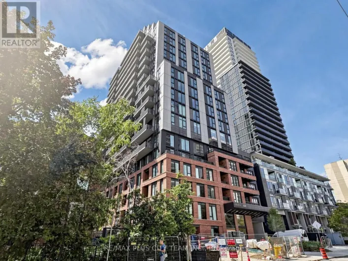 408 - 109 ERSKINE AVENUE, Toronto