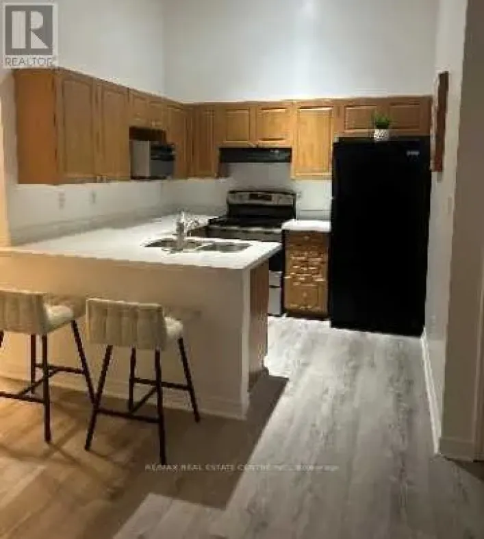 408 - 1483 MAPLE AVENUE, Milton