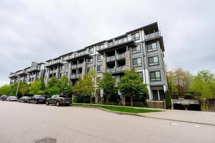 408 15351 101 AVENUE, Surrey